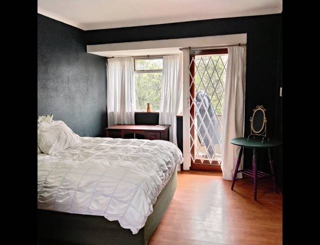 1 bed property to rent in ROSEBANK